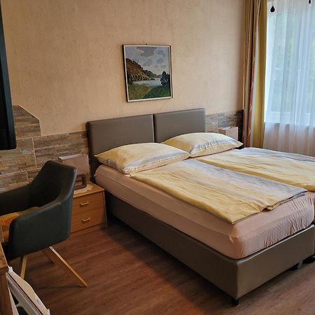 Pension Pfefferdohle Velden am Wörthersee Esterno foto